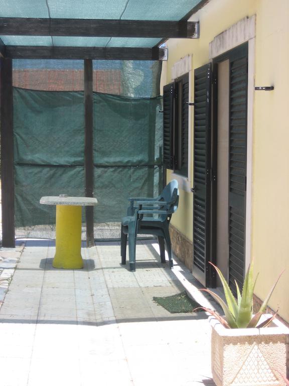 Penzion Quinta Das Aves Lagos Pokoj fotografie